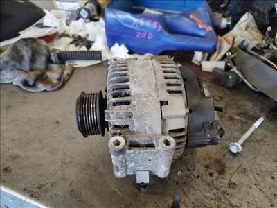 Audi A6 C6 2.4 150A generátor 06e903016f