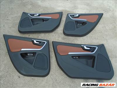 Volvo S60 ajtókárpit garnitúra 2010-2016-ig.