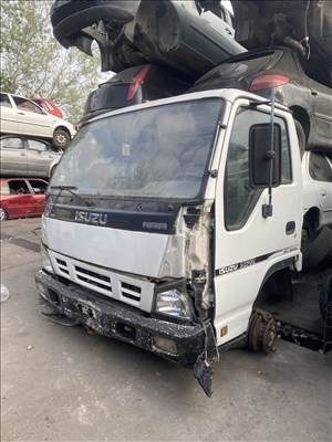 Isuzu NPR NQR bontott alkatrészei 4JJ1 motor 230 046 KM! 