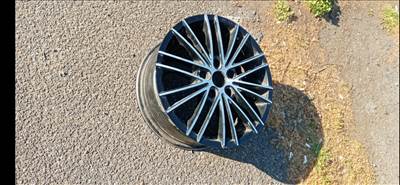 5x112 lyuk 16 col  Vw/Audi /Skoda/Mercedes/BMW/Seat felni eladó Pécsett.