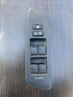 Toyota Auris (E180) ablakemelő kapcsoló