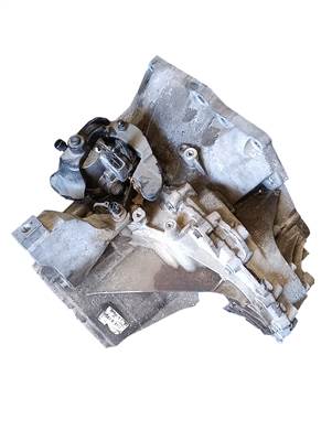 Ford Focus Mk3 1.6 TDCi sebességváltó AV6R-7002-KG av6r7002kg