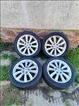  5x114.3 lyukosztású 17" (gyári felni) alufelni, rajta 225/45 kopott Yokohama nyári gumi 