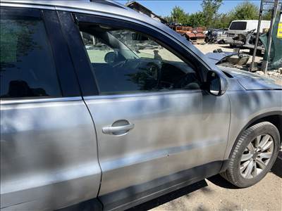 Volkswagen Tiguan I Jobb első ajtó LA7W 