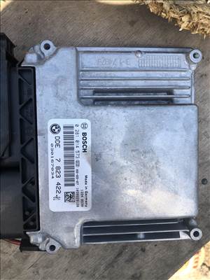 BMW 3-as sorozat, BMW 5-ös sorozat Bmw 325 E91, 525 E60 0 281 015 130, DDE motorvezérlő 