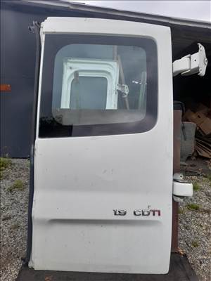 Opel vivaro jobb hátsó ajtó 