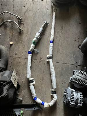 Audi Függönylégzsák 8T0 880 742 B