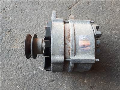 Volkswagen Passat B3 1.8 benzines generátor klíma nélküli  ( gyári cimke nincs )