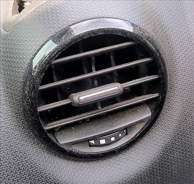 Opel Meriva B műszerfalba szellözőrács