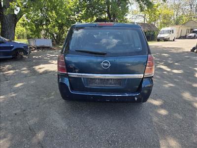 Opel Zafira B 1.9 CDTI HÁTSÓ lökhárító 
