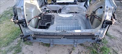 Volkswagen Golf VIII hátfal +fenéklemez GTE elektromos