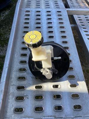 Nissan Micra VI 460075FA0A NISSAN MICRA K14 fékrásegítő szervó