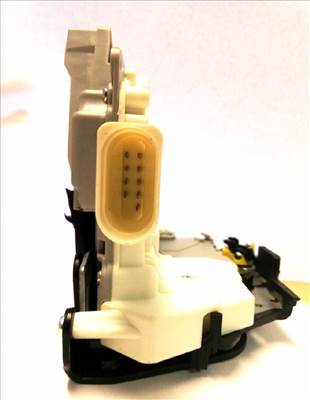 Bal első központizár Audi A3, A4, A6, A8 4F1837015E