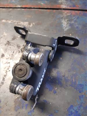 Ford Transit 06-13 Jobb Tolóajtó Középső Görgő