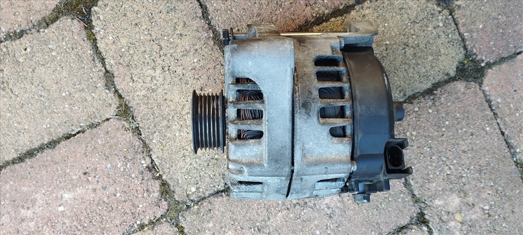 BMW 118 (E81, E82, E87, E88) bontott alkatrészei 2. kép