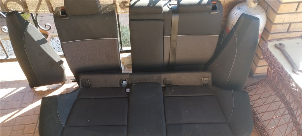 BMW 118 (E81, E82, E87, E88) bontott alkatrészei 13. kép