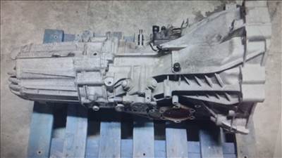 Audi A4 sebváltó eladó Kód HCK