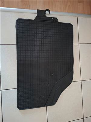 Új univerzális gumiszőnyeg garnitúra