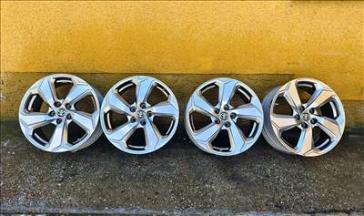 4db Toyota 18" 5x114,3 felniszett TPMS szenzorokka