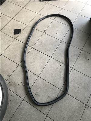 Skoda Octavia III kombi jobb hátsó ajtó kéder 5E9867368