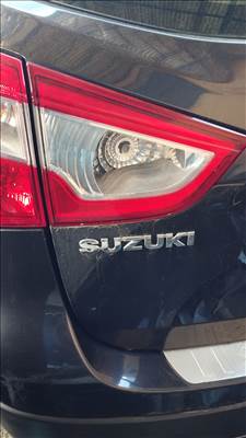 Suzuki SX4 S-Cross I Bal hátsó lámpa 