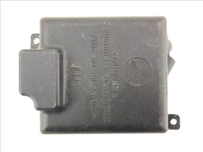 Biztosíték doboz felső rész bontott 51839437