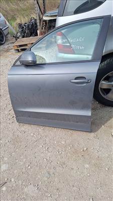 Audi Q3 Bal első ajtó LX7R
