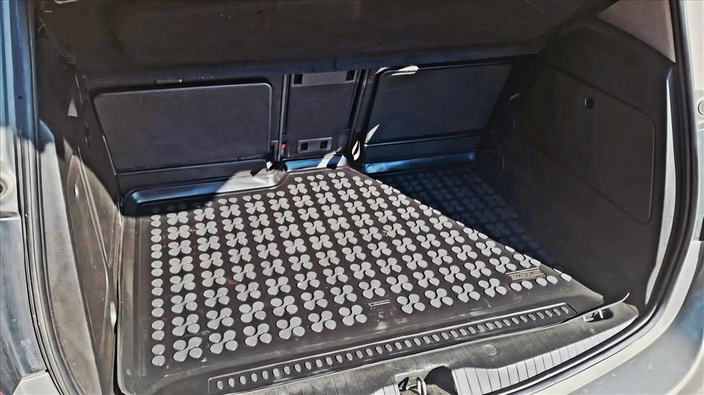 Opel MERIVA B II méretpontos csomagtértálca (2014-2017) 2. kép
