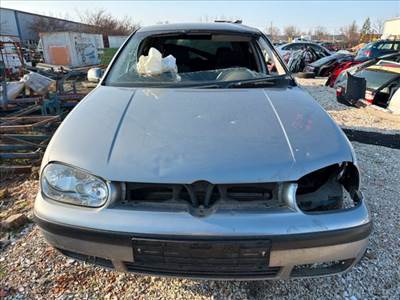 Volkswagen Golf IV Első Lökhárító (Részeivel) *158422*