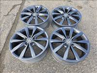  5x112-es,  6x 17"-es újszerű gyári VW Golf VII alufelni