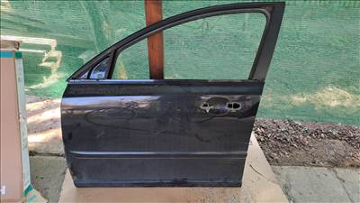 V50 Volvo bal első ajtó 