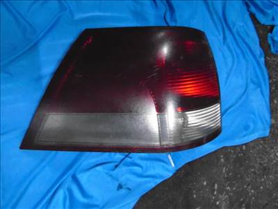Opel Vectra C hátsó lámpa bal-jobb 24469461  24469462