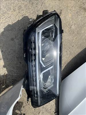 Volkswagen Tiguan 5N Jobb első lámpa 5NB 941 008 B