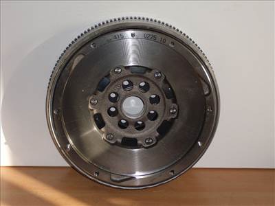 CITROEN C8 2.0 HDi (136Le) kettős tömegû lendkerék (2006-)