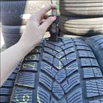  235/60 R18 Goodyear téli gumi 30000ft a 2db/66/