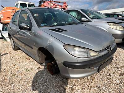 Peugeot 206 Jobb első Ajtó (Részeivel) *154995*
