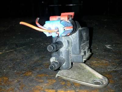 Opel Astra F Vákum Szelep *68442* gm-90466214