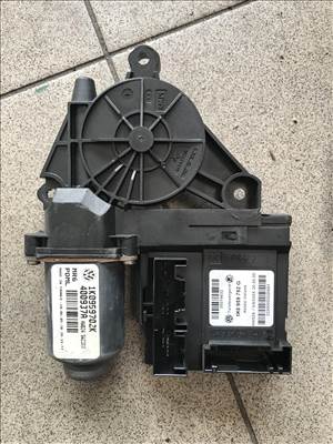 Volkswagen Golf V (3 ajtós) jobb ablakemelő motor 1K0959792G