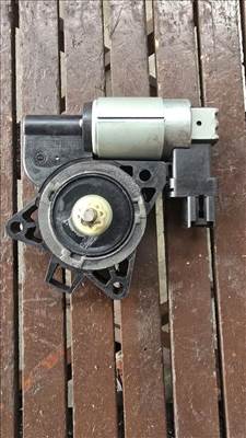 Mazda 6 (1st gen) jobb hátsó ablakemelő motor gj6a5958x