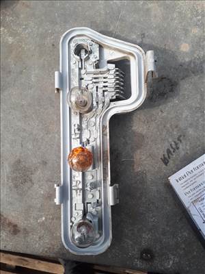 Opel Zafira A jobb hátsó lámpa foglalat 