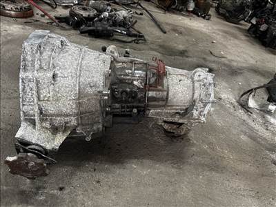 Audi A4 (B8 - 8K) 2.0CRTDI 6-os váltó LLM-kódu