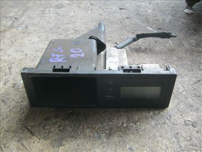 Mazda E 2200 kijelző időmérő