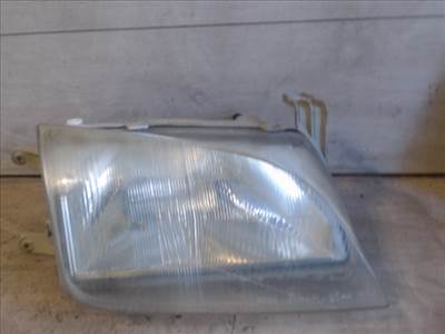 SUZUKI SWIFT 96-05 Jobb első fényszóró