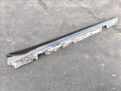 BMW 3 E90 E91 jobb oldali küszöb borítás burkolat