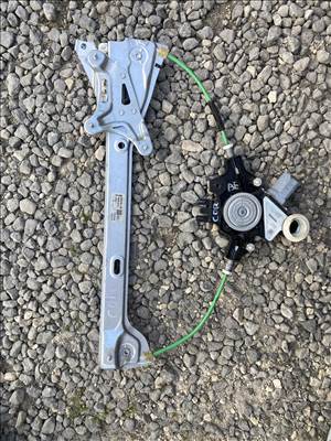 Toyota Corolla (E210) ablakemelő szerkezet 6982002741