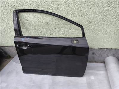 Toyota Corolla (E210) Jobb első Ajtó