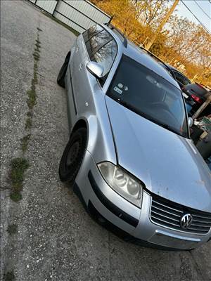 Volkswagen Passat B5 (B5.5) bontásra egyben eladó