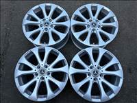 4db gyári 17" Mercedes-Benz alufelni. (4362)