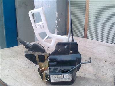 KIA SPORTAGE 2004.08-2010.10 Bal hátsó ajtó zárszerkezet központi záras