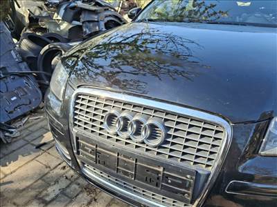 Audi A3 (8P) motorháztető 